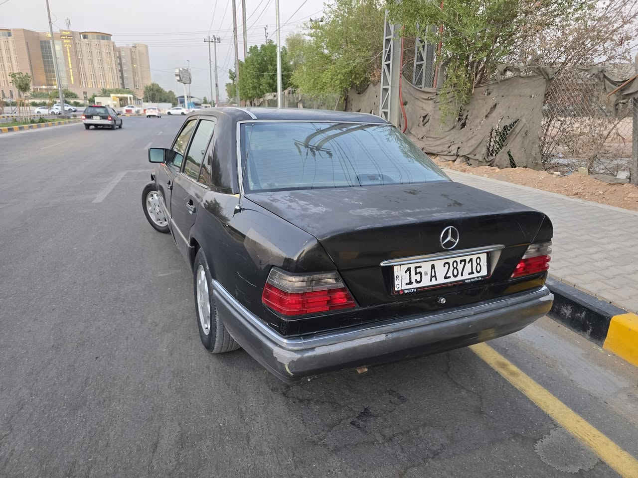 مرسيدس بيبي دب 320
موديل 1992

محور مكينه 2500 VVT

سعر 60 ورقه وبيها مجال

مواصفات جام كهرباء فتحه

تبريد شغال السياره جاهزه

رقم أنبار نكليزي بسمي مداور اي محافظة

مكان السياره نجف

للاستفسار ***********

***********
