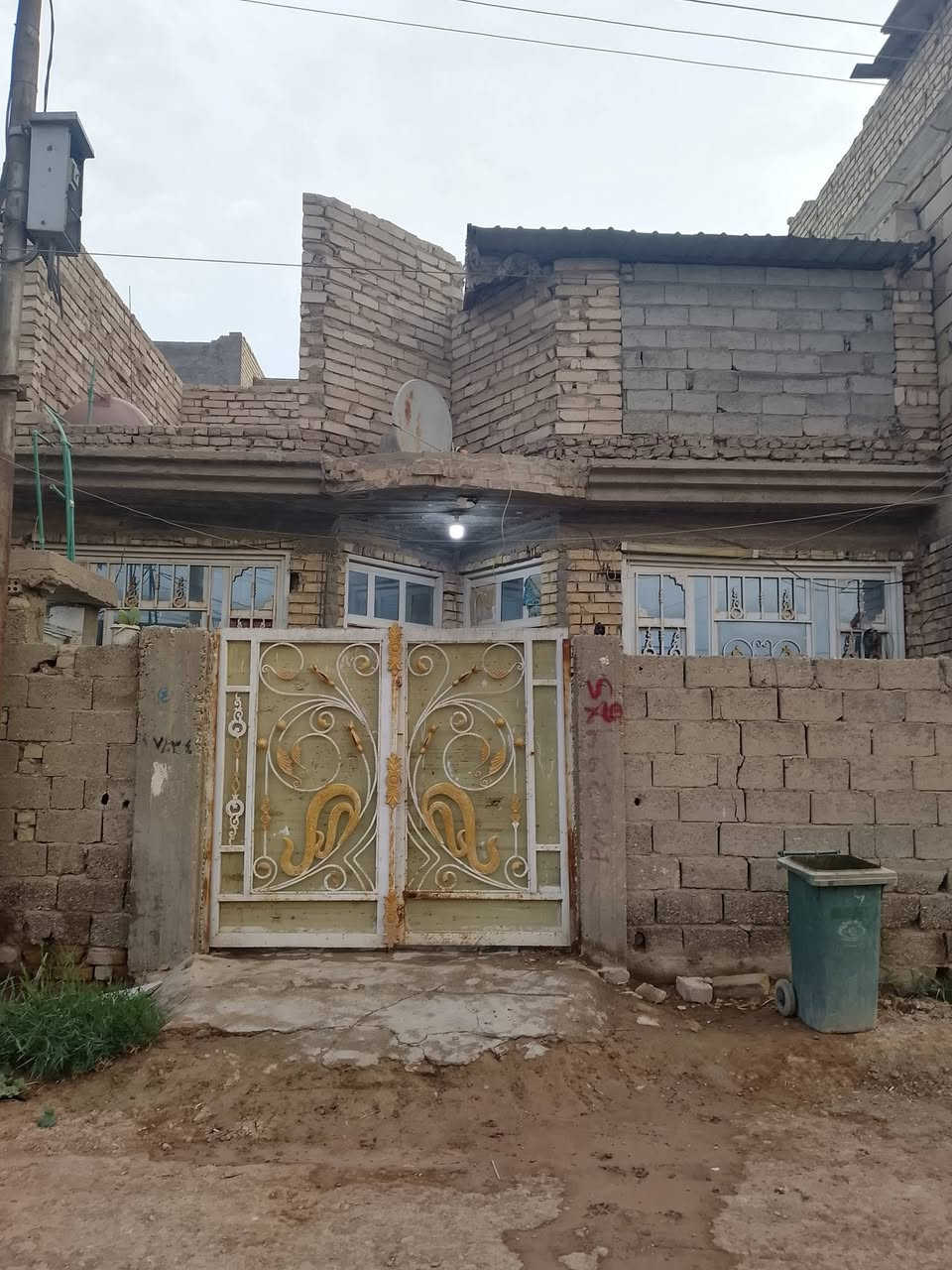 ١٠٠م • طابقين • حي الوحدة