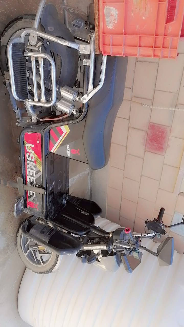 ماطور شحن كامل للبيع نقص بطاريات  ***********
