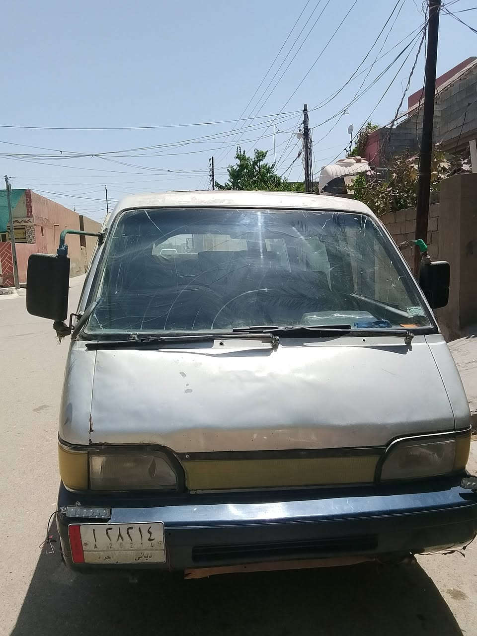 سلام عليكم كيه بسته للبيع محرك اوكير كفاله تخم تايرات جديدباتري جديد رقم ديالي سعر 23بيه مجال لرقم ***********/مكان مقداديه
