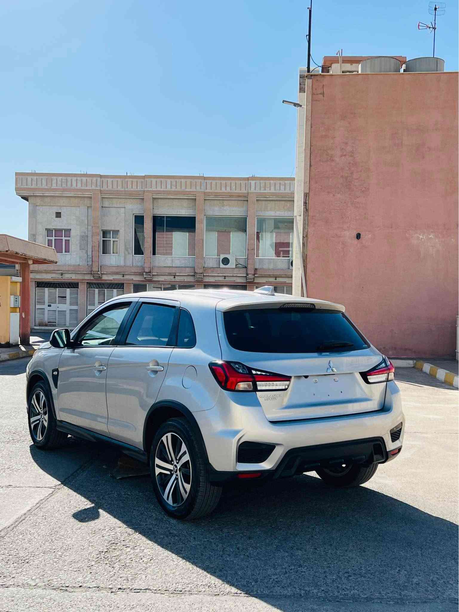 سعر بلاش 129 ورقة و مجال ***********✅☎️
ميتسيوبوشي ئاوتلاندةري سپورت موديل 2024 SE
2دةرگاي بوياخة بدون دواخل شرت فحس صونار
گير مةكينة رادار تبريد رقم كردن شرت 3مانگي لةگةلة
بو رقم كردن هولير دهوك سليمانية شرت✅صابركارس أربيل, العراق

نص مكتوب في الصور:
- 2024
