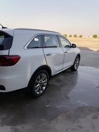 سورنتو ٢٠١٨ • ٦ سلندر • ٧ راكب