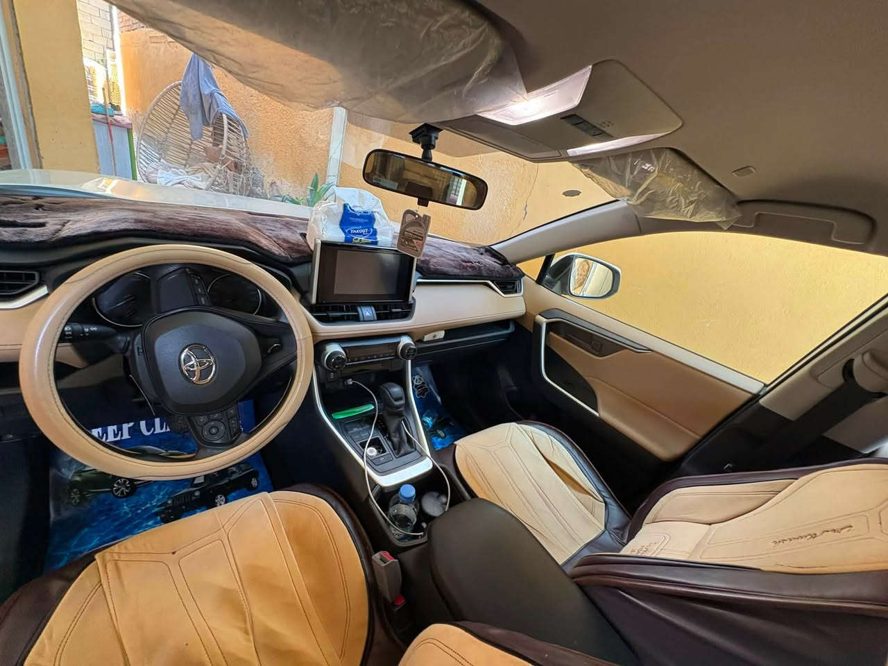 🚨 للبيع تويوتا RAV4 موديل 2025 🚨
▫️ الموديل: 2025
▫️ الممشى: 50,000 كم
▫️: بدون حادث
▫️ السيارة نظيفة جداً ومستخدمة استخدام شخصي

▫️ السيارة جاهزة وماتصرف عليها دينار

💰 السعر: 240 ورقة
📌 البيع فقط، والرجاء عدم بخس السيارة.

📞 للاستفسار والتفاصيل

***********

***********

