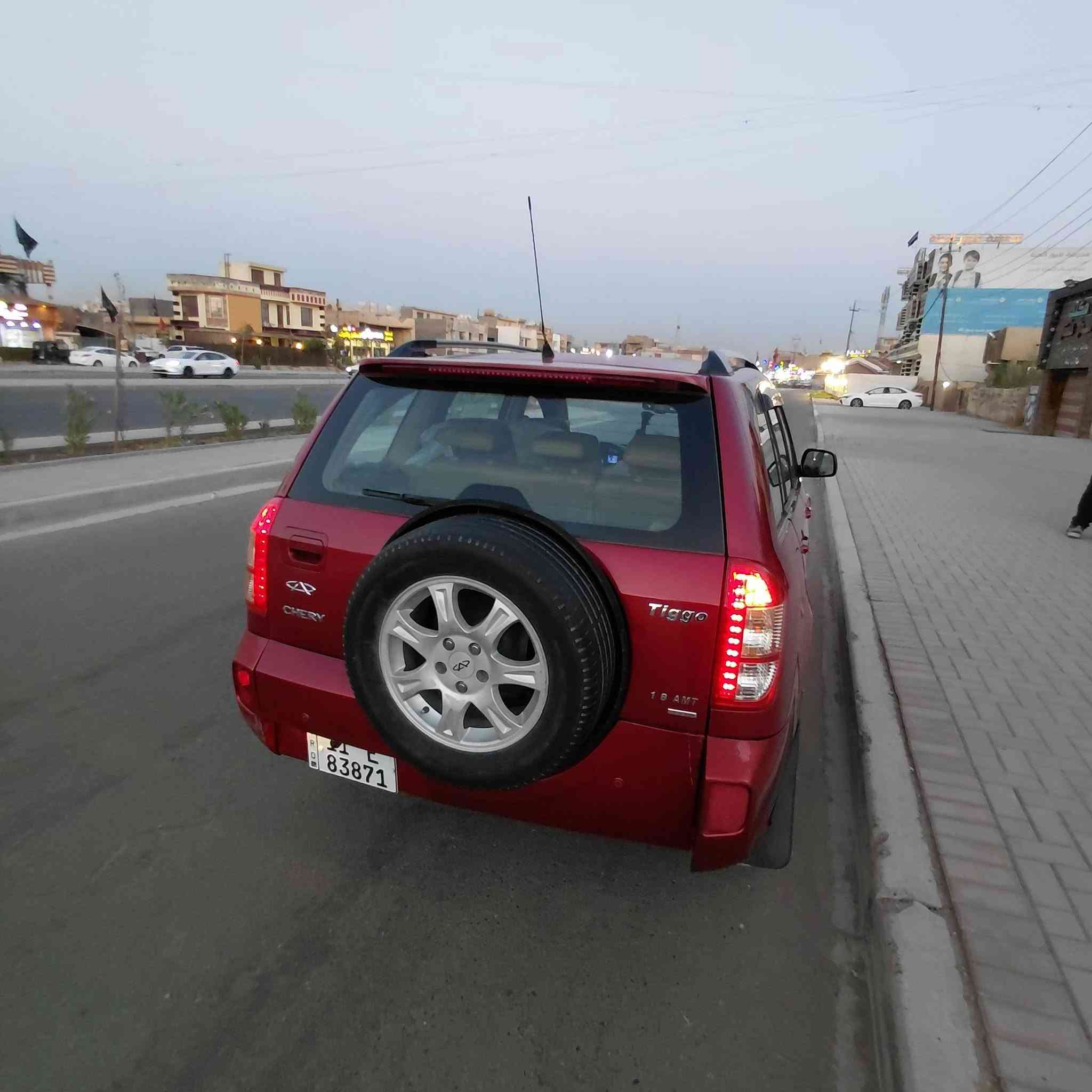 السلام عليكم اللبيع تكيو مديل ٢٠١٣ رقم بغداد بسمي انكليزي  سياره  جاهزه  مكينه وكير تبريدمكفول   سياره  بدون  حادث  بيه فقط بارد  بدون ضبغ بلادي سياره  سعرها ٤٨ بيه مجال حك جيه مكاني بغداد حي الجهاد  *********** شراي ينصل
