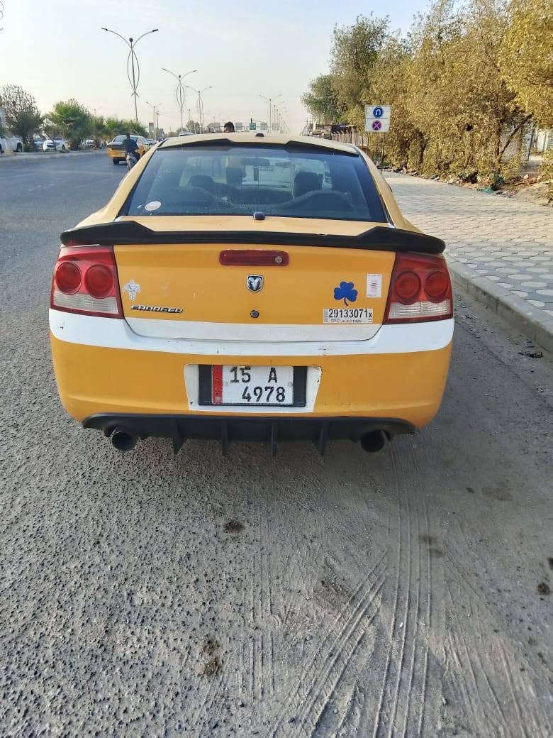 جارجر 2011 ضربتها  جنطه سعرها 85 وبيها مجال مصفره هيئه وغرامات مداور ثاني يوم راعيها جيراني
مكان سياره ناصريه شطره
سياره جاهزه تبريد حداديه
رقم: ***********
