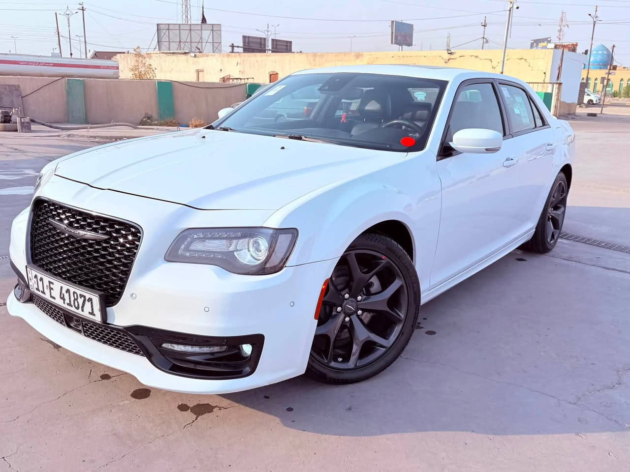 اوباما 2023 S300 فول مواصفات S خليجي هارلم
ماشيه ٢٢ m
رقم بغداد 
المواصفات :
* پانوراما .  
* رادار مع مانع تصادم . 
* نقطة عمياء . 
* حساسات امامية . 
* مصابيح امامية زنون مع LED . 
* ويل قياس 20 أنج . 
* حساسات خلفية . 
* شاشه كبيرة مع نظام ملاحة نفكيشن GPS .
* سستم صوت الپاين مع سماعات بريميوم .
* ⁠دمام صوت 
* داخل جلد  .  
* مقاعد أمامية كهربائية عدد 2 . 
* ذاكرة لحفظ وضعيات الجلوس (ميموري) . 
* مقاعد أمامية تبريد وتدفئة . 
* مقاعد خلفية تدفئة . 
* تشغيل عن بعد . 
* ستيرن كهربائي . 
* تدفئة ستيرن . 
* محدد سرعة . 
* تلفون بلوتوث . 
* كاميرا خلفية .
* مرايا متحسسة للاضاءة العالية 
* كير شفتر بالستيرن* دخول ذكي (بصمة) * ⁠  
رادارات حساسات 
كاعيات بل جيس 
السياره وكاله هارلم كفاله عامه على وضع الشركة
مكان السياره البصره
***********

