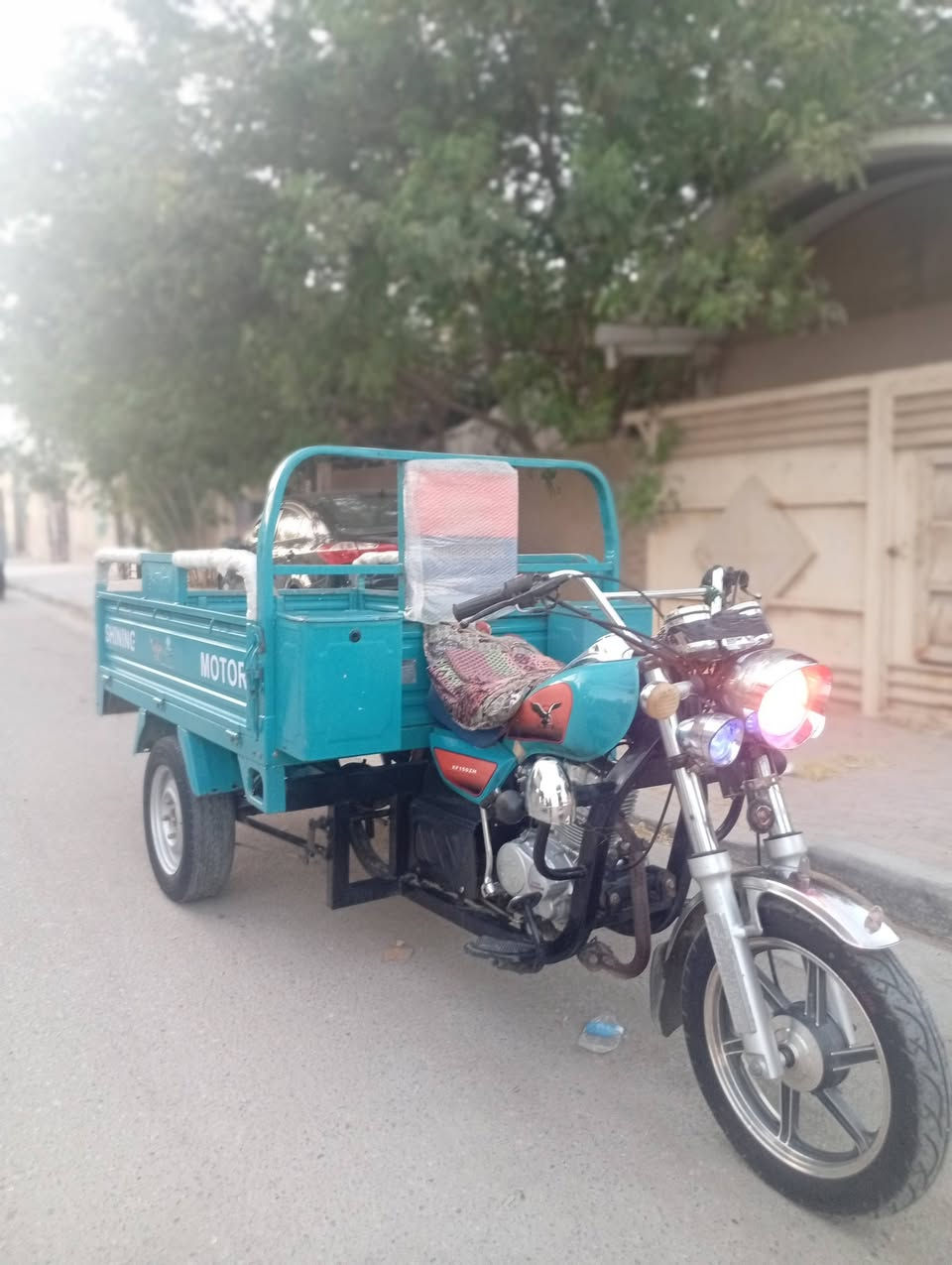 ه سلام عليكم ستوته مديل 23ارواق مكتب حسين اصولي كفاله شاصي وكشر مكاني كربلاء سعر2300وبيه مجال مستعجل عل بيع ***********

