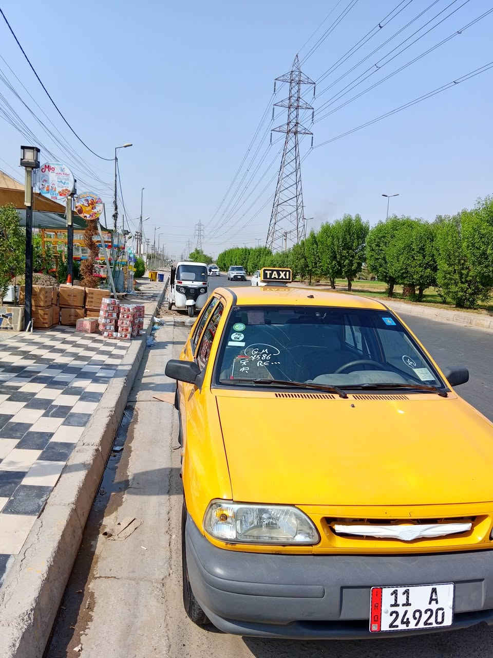 السلام عليكم 
سايبه موديل 2015 🚕
السياره بلاديه شواصي مكفوله وشوف العين كدامك 👀
السياره يرادله شوي ترتيب بيه خياس بل داير مال جاملغ 
اما الباقي كله نضيف محرك جديد مصار شهر من شاده
السعر 35 او مراوس مكاني بغداد الغزاليه اي استفسار رقمي ***********

