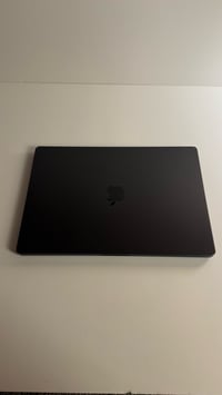 Available ✅ Macbook pro M3 pro 512 GB Hard 18 GB Ram Battery 100% Cycl...
