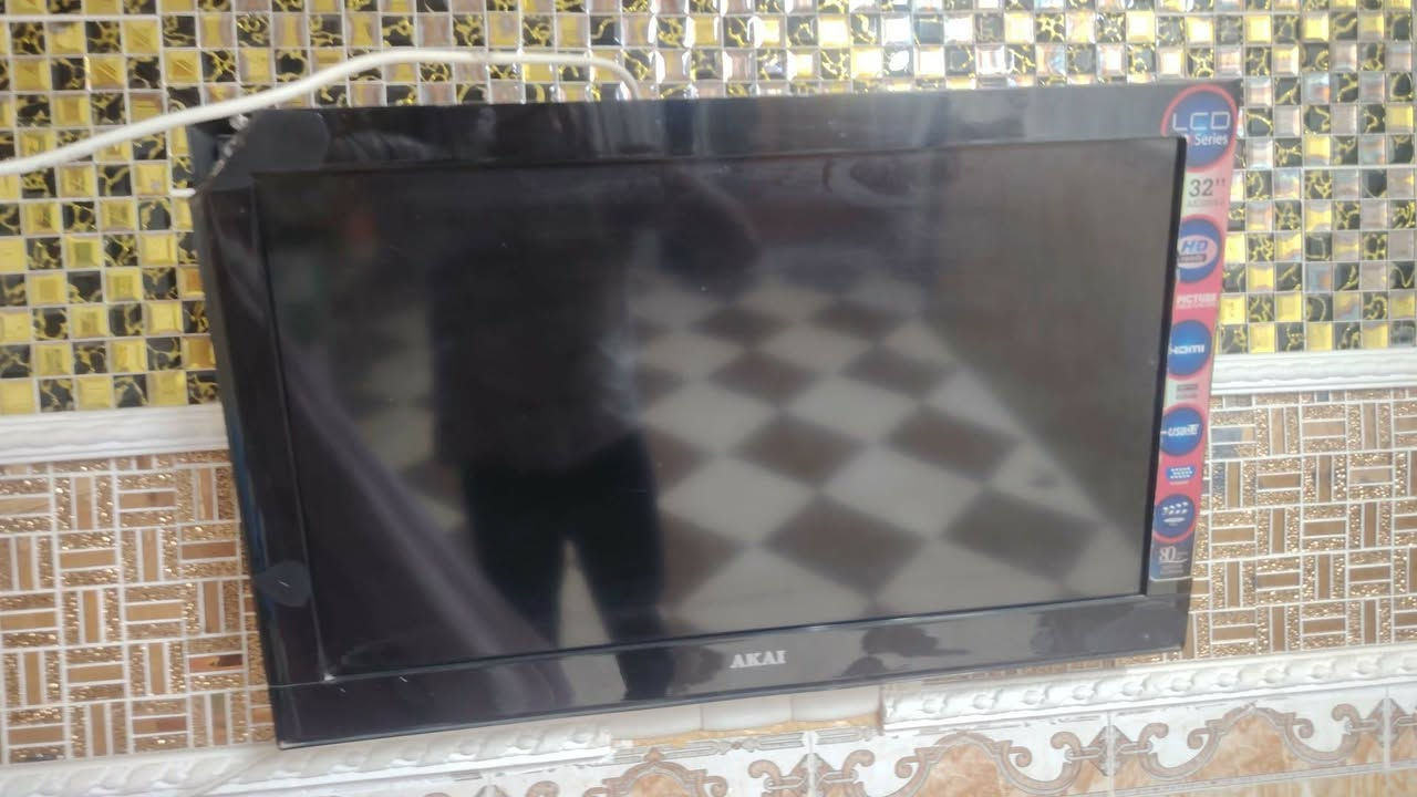 مكلف بل نشر
( ٥ ) شاشات للبيع كلمن وسعرهه للاستفسار ***********
