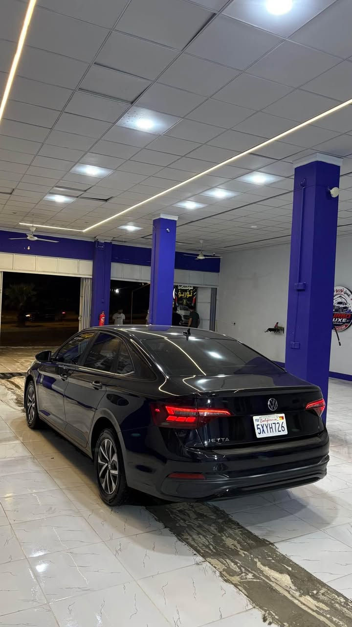 جيتا ٢٠٢٤ S ره ش گێر توماتيك  رويشتن ١٤٠ مايل کلین تایتل دعامیش سبوغ نینە  بێ ايرباگ سعر ١٤٠ وه ره قه رسمی ئەمریکام دانایە ژماره ى موبايل *********** اكر, نينوى
