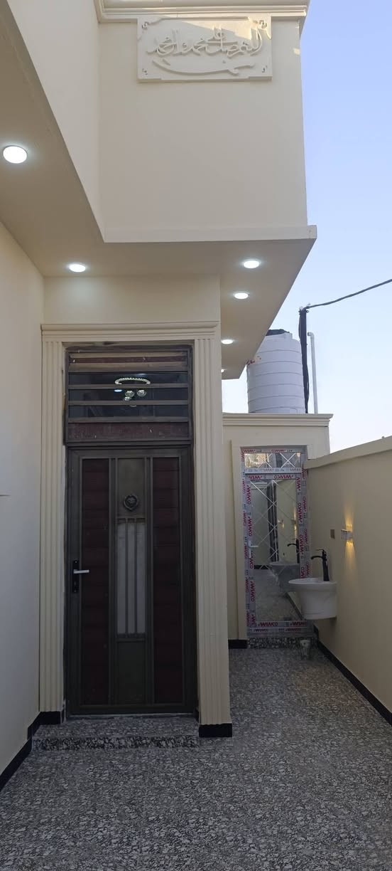 #ياالله #جبنالكم #دار #سكن
#المساحه 170متر

نوع العقار طابو صرف زراعي سند 25

وكاله مع نسخه من الطابو مع وكاله 

يتكون الدار من غرفتين منام

وصاله ومطبخ وديوان وصحيات داخل وخارج وطرمه متوفر كافة الخدمات

ماء كهرباء تبليط اناره💡مدارس سوك

كلشي يمك وبصفك

العنوان البصرة ابي الخصيب شارع المحكمه السعر المطلوب 85 مليون وقابل للتفاوض

ابو مهدي

***********

نستقبل جميع العروض العقاريه
