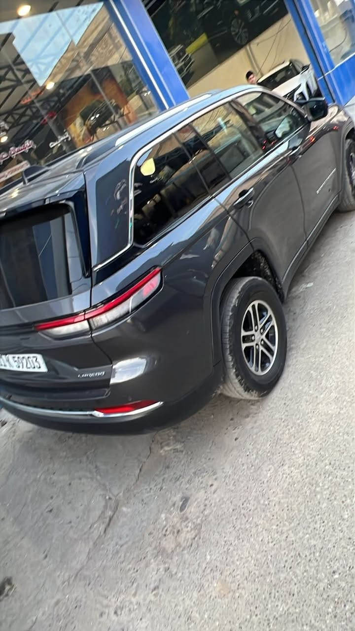 جيب 2023 حادث موضح بصور فقط صبغ بلجاملغ  محرك 3600 سته سلندر موصفات معروفه سياره 4x4  ماشيه 67 الف سياره 5 راكب السعر 280 بي مجال الشراي يتصل مكان السياره بغداد الزعفرانيه ***********
