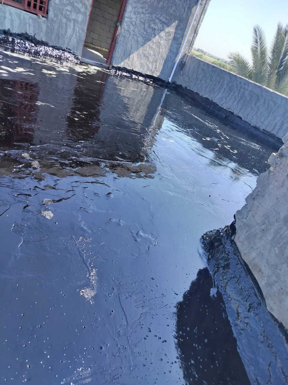 لتجير السطوح والاساسات بسعر مناسب ***********
