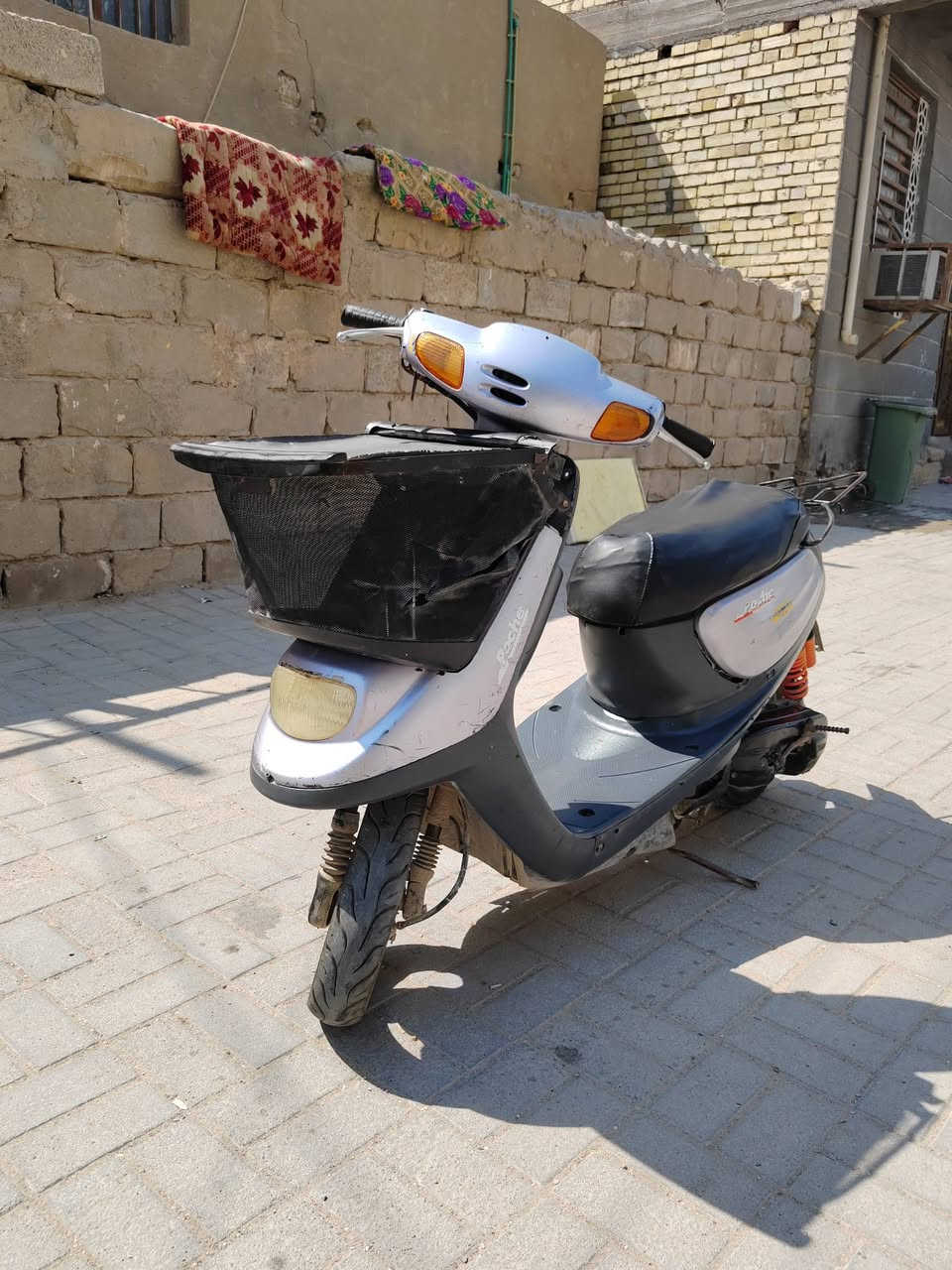 السعر 180 بيع مستعجل ***********
منغوالي للبيع موديل 3 مكينه ناعمه كير نضيف تأيرات جدد دراجه حلوه كلش كهربائيات شغاله كله المكان كربلاء اتصل
