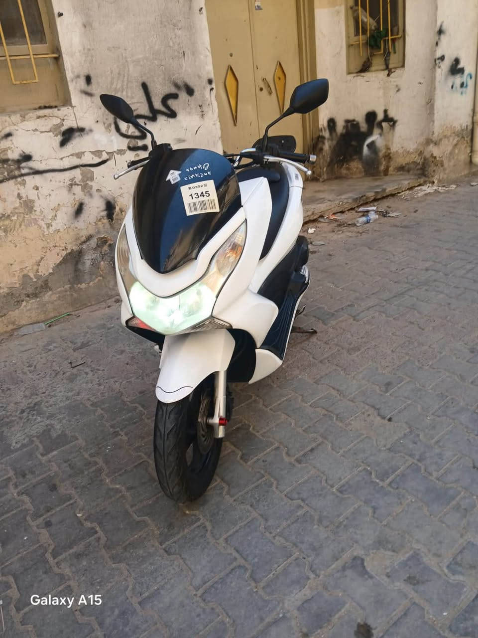 سلام عليكم....
دراجة (PSX)...(جيل الاول)  
🛵للبيع  ماشيه 28 الف الفحقيقي ممتعوبه
دراجة شلعه معدل كهربائيات كلهه شغاله 
دراجة جديده  بلادية
أي نقص مابيهة دراجه مكفوله كفاله عامه بشرط علفحص اذا برغي مفتوح ترجع دراجة مال جناي 
جيب فيتر وتعال افحص مستعجل على بيعتهه السعر مليون و350
العنوان بغداد  الكرخ  الاستفسار الاتصال على الرقم 📞***********
