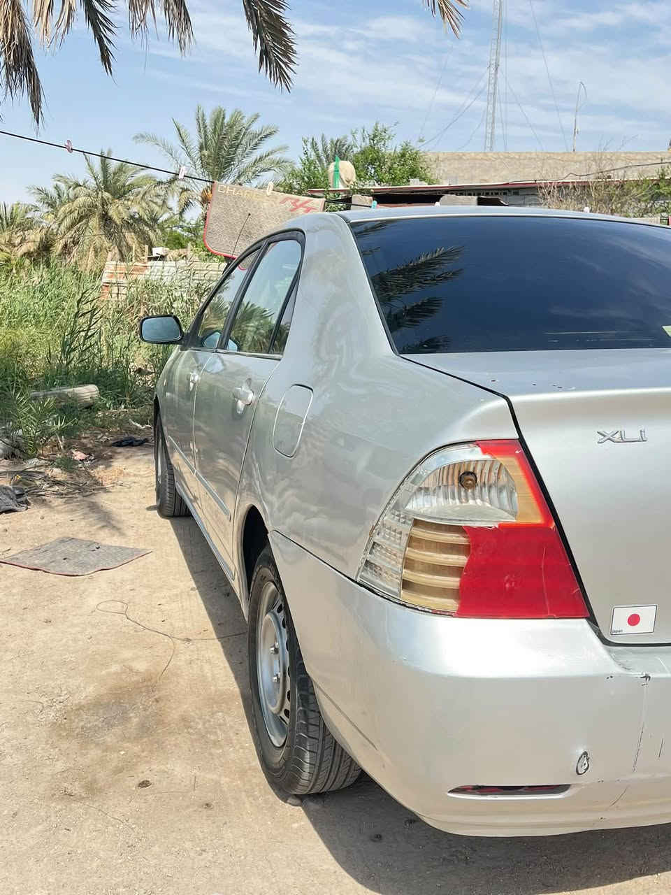 سلام وعليكم كورلا بكاتشو 2006  للبيع سياره جاهزه حداده تخم تاير صارله يومين من شاده تبريد شغال تدفئه  صبغ عام بيهه جاملغ امامي مصلح وشوي بجاملغ الخلفي موضح بصور سياره خير من الله مكينه وكير كفاله رادلهه ترتيب بصيط كلش مكاني بصره الهارثه السعر 70 وبيهه مجال بصيط ***********
