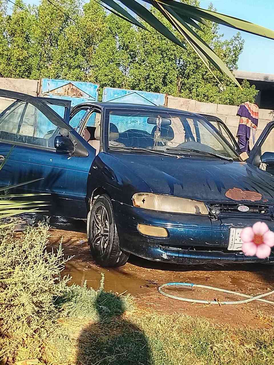 السلام عليكم للبيع كيا سيفا موديل 95 مكينه مفتوح كير عادي رقم بغداد سنويه منتهيه معروضه 26وبيها مجال مكان واسط الزبيديه غير متواجد على النت اتصال فقط ***********

