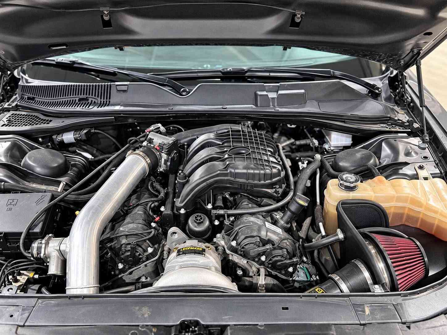 🔥🏁 DODGE CHALLENGER 2023 — SXT 🏁🔥

💪 مەکینە: 6 پستۆن
⚡ تۆربۆ: لە ئەمریکا تەزوید کراوە و تۆربۆ چارجی بۆ بەستراوە لە شەریکەی ڕیپ ناسراوە لە جیهانا 
🚀 Power: 145 HP زیاد کراوە
🛣️ ڕۆیشتووە: تەنها 14,000 Miles
🎨 ڕەنگ: نەوتی

🛠️ حاڵەتی ئۆتۆمبێل:
🔹 تەنها ٢ پارچە بۆیاخ
🔹 بێ ناوگرتن
🔹 ئێرباگ نەتەقیوە ✅
🔹 سوکان و داشبۆڵ سەلامەتن ✅
🔹 ٣ مانگ کاتی لەگەڵە
🔹 گێڕ و مەکینە بە شەرت
🔹 نەکراوەتەوە

💰 هەرزانترین نرخ: 168 وەرەقە 🔥

📍 شوێن: سلێمانی

📞 بۆ زانیاری و پەیوەندی:
***********
***********

@@@@@@@@@@@@@@@@@@@@@@@@@

🔥🏁 دودج تشالنجر 2023 — SXT 🏁🔥

💪 المحرك: 6 سلندر
⚡ التيربو: مجهزة في أمريكا وتم تركيب تيربو تشارجر لها
من الشريكة الريب معروفه فى العالم 
🚀 القوة: تمت زيادة القوة بمقدار 145 حصان
🛣️ الممشى: فقط 14,000 ميل
🎨 اللون: نفطي

🛠️ حالة السيارة:
🔹 فقط صبغ قطعتين
🔹 رقم كاتى 
🔹 الإيرباغات كل سليم  ✅
🔹 الستيرن والداشبورد سليمين ✅
🔹 متبقي 3 أشهر على رقم كاتى
🔹 الگير والمكينة على الشرط ما مفتوح
🔹

💰 أرخص سعر: 168 ورقة 🔥

📍 الموقع: السليمانية

📞 للاستفسار والتواصل:
***********
*********** السليمانية, العراق
