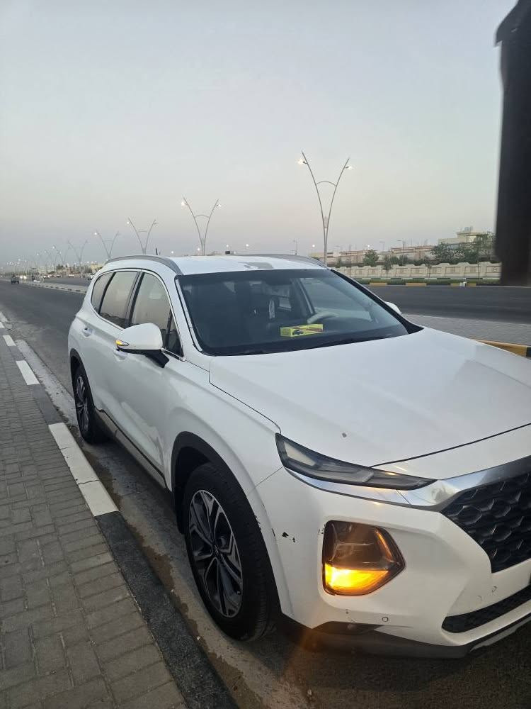 هونداي سنتافي 2019
المواصفات الخليجيه 
4 سلندر 
محرك Dohc 
7 راكب 
مقاعد كهربائيه 
كاميرات 
تبريد 3 قطع  
شاشة

للتواصل *********** البصرة, العراق
