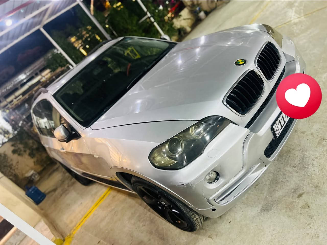 السلام عليكم للبيع او مراوس بي ام x5 سياره فول مواصفات مكينه 6 سلندر كااز اقتصاديه فد مره سعر 105 وبيها مجال *********** واتساب 
مكان سياره بعقوبه
