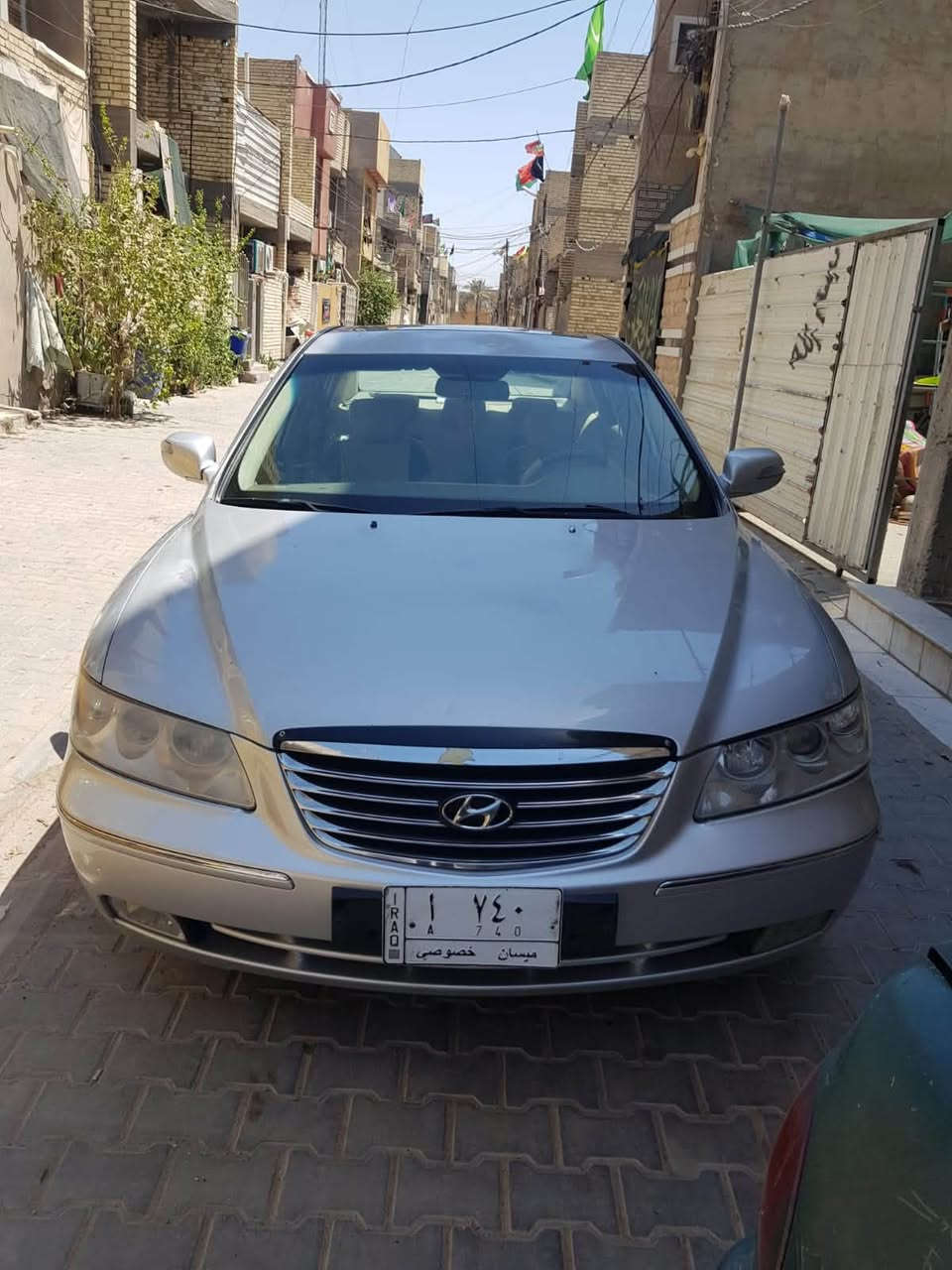 سلام عليكم ازيره للبيع موديل 2006 خليجي فول السياره وجاهزه اي نقص مابيهه رقم ميسان إنكليزي هزه جديده مميز 740 بسمي مكاني بغداد وهاذ السونار مال السياره رقمي وتساب ***********
