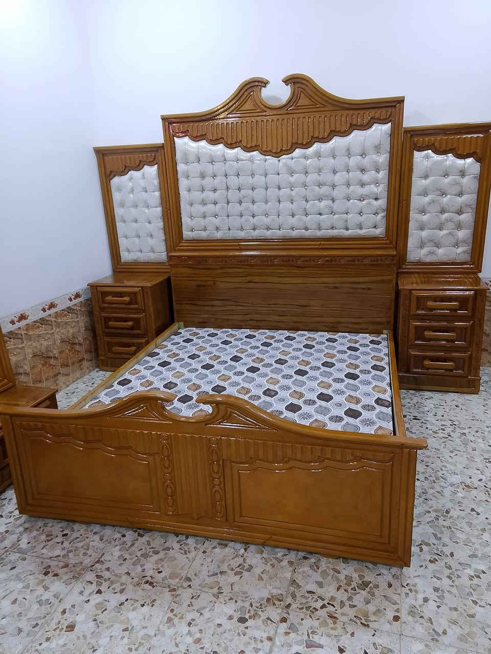 لكم ماهو جديد من نجاره حسين ابراهيم الحسيناوي زورونه وكل  الهله بيكم‏‪***********‬‏ علوانه سوك شارع الجمعية قرب جامع السنه
