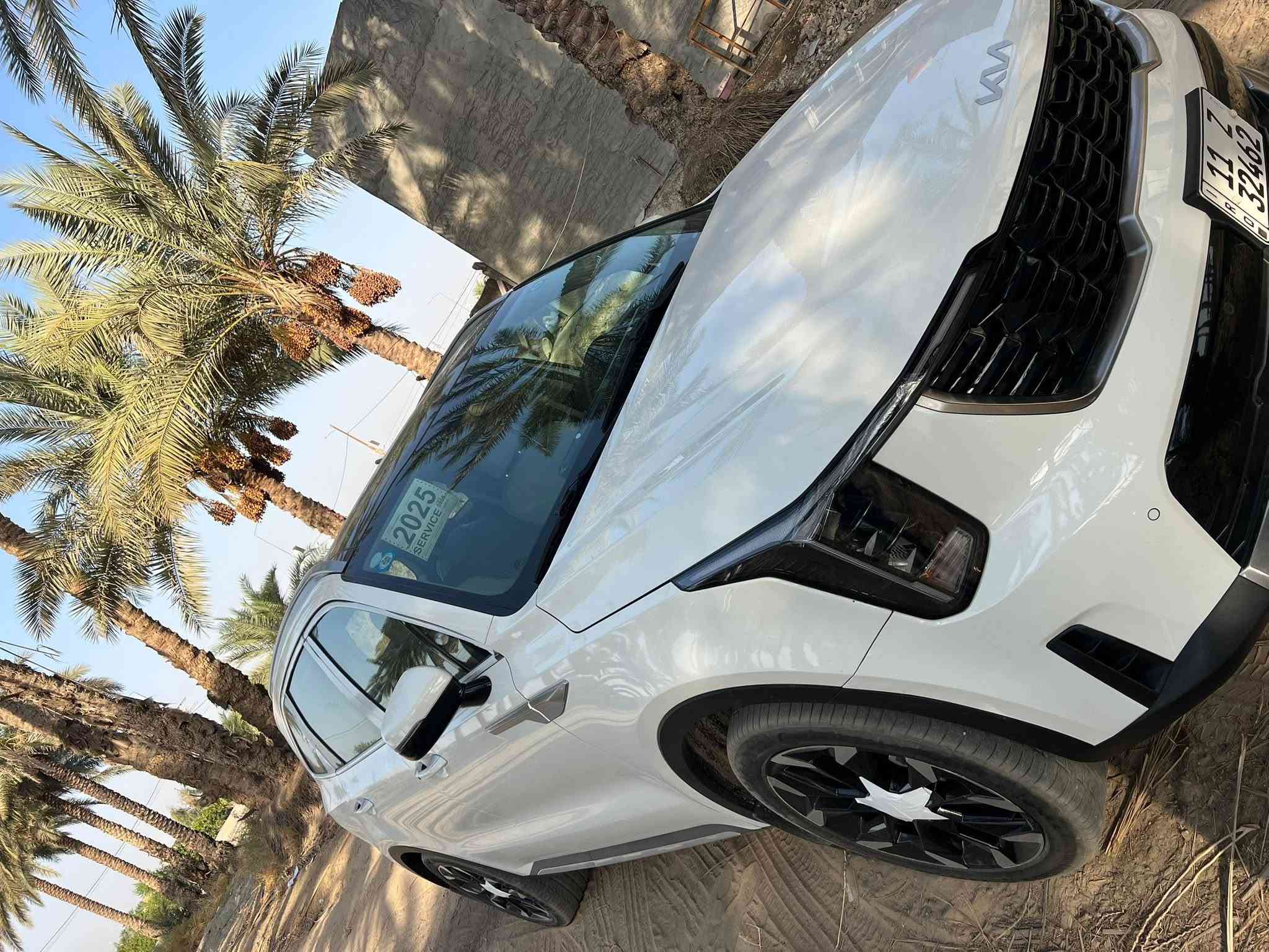 سورنتو 2025  خليجي 6 سلندر. 7 راكب. ماشيه (25) 
بانرما بصمه كشنات جلد تدفئه تبريد شاشه متصل ويل 20  جنطه كهرباء تبريد 3 قطع  كير موس  شحن لاسلكي مخرج شحن للكشنات الخلفيه وبيه بعد هواي مواصفات بيه تكحيل بالجنطه اثر رصعه او ما شابه شي بسيط  المكان حله مركز *********** السعر 315 وبيه مجال
