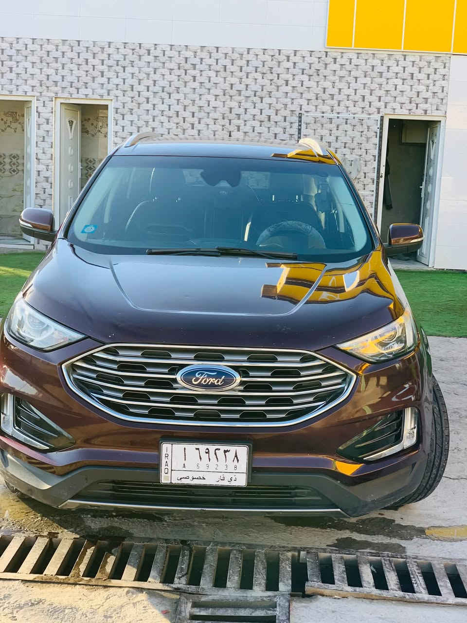سياره فورد مديل 2020 ع ايد شخص واحد
للستفسار ***********

نص مكتوب في الصور:
- الفخامة .. القوة .. الأمان FORD EDGE 2020 فول مواصفات محرك 2.0 تيربو | 4 سلندر المحرك EcoBoost 2.0 لتر تيربو - 4 سلندر القوة 250 حصان العزم 373 نيوتن.م القير أوتوماتيك 8 سرعات SelectShift الدفع أمامي أو رباعي ذكي (حسب المواصفات) الوقود بتزين سعة التانكي حوالي 70 لتر عدد الركاب 5 أهم المواصفات والميزات فتحة بانوراما كهربائية كراسي جلد كهربائية تدفئة وتبريد المقاعد الأمامية تدفئة المقاعد الخلفية دركسون مدفأ شاشة كبيرة مع نظام ملاحة شحن لاسلكي للهاتف نظام صوت B&O (12 سماعة) مثبت سرعة متكيف مع التوقف والانطلاق Lane Centering كاميرا أمامية 180 درجة إضاءة LED متطورة Active Park Assist حساسات أمامية وخلفية نظام أمان متكامل من الأمام من الخلف المقصورة الداخلية فتحة بانوراما فرصتك لامتلاك فورد إيدج 2020 سيارة نظيفة جاهزة للفحص للتواصل والاستفسار اتصل على الرقم
- Ford Go Further 2020 فورد إيدج FORD EDGE أناقة .. قوة .. راحة المواصفات الرئيسية المحرك 2.0 لتر تيربو 4 سلندر (EcoBoost) | القوة 250 حصان العزم 373 نيوتن.م. ناقل الحركة أوتوماتيك 8 سرعات (بدون ماوس) الدفع دفع أمامي (FWD) الوقود بنزين سعة التانكي حوالي 70 لتر عدد الركاب 5 ركاب واجهة أمامية أنيقة من الخلف داخلية فاخرة إضاءة LED حديثة إضاءة LED أمامية وخلفية حساسات أمامية وخلفية (تنبيه عند الركن) كاميرا خلفية بجودة عالية دركسون مدفأ تدفئة المقاعد الأمامية والخلفية كراسي جلد كهربائية سائق وراكب أمامي مكيف هواء أوتوماتيك ثنائي المنطقة للتواصل واتساب او اتصال فورد إيدج .. الخيار الأمثل لمن يبحث عن التميز والاعتمادية Ford EDGE
- FORD EDGE 2020 فخامة .. قوة .. راحة للبيع المواصفات الأساسية المحرك 2.0 لتر تيربو 4 سلندر (EcoBoost) القوة 250 حصان القير أوتوماتيك 8 سرعات (SelectShift) الدفع دفع أمامي (FWD) الوقود بنزين سعة التانكي 70 لتر عدد الركاب 5 كيز ماوس (دوتتاش) من الأمام من الخلف الداخلية (كير ماوس) المقصورة الداخلية جلد فاخر - مقاعد كهربائية بدون فتحة سقف (سقف عادي) إضاءة LED متطورة نظام ركن ذكي (Active Park Assist) كاميرا 360° محيطية مثبت سرعة متكيف مع التوقف والانطلاق نظام صوت B&O (12 سماعة) شاشة لمس مع ملاحة مقاعد جلد كهربائية مع تدفئة وتبريد تكييف ثنائي المنطقة (أمامي وخلفي) سيارة تجمع بين الأداء الراقي والراحة المطلقة للاستفسار والتواصل اتصل على الرقم