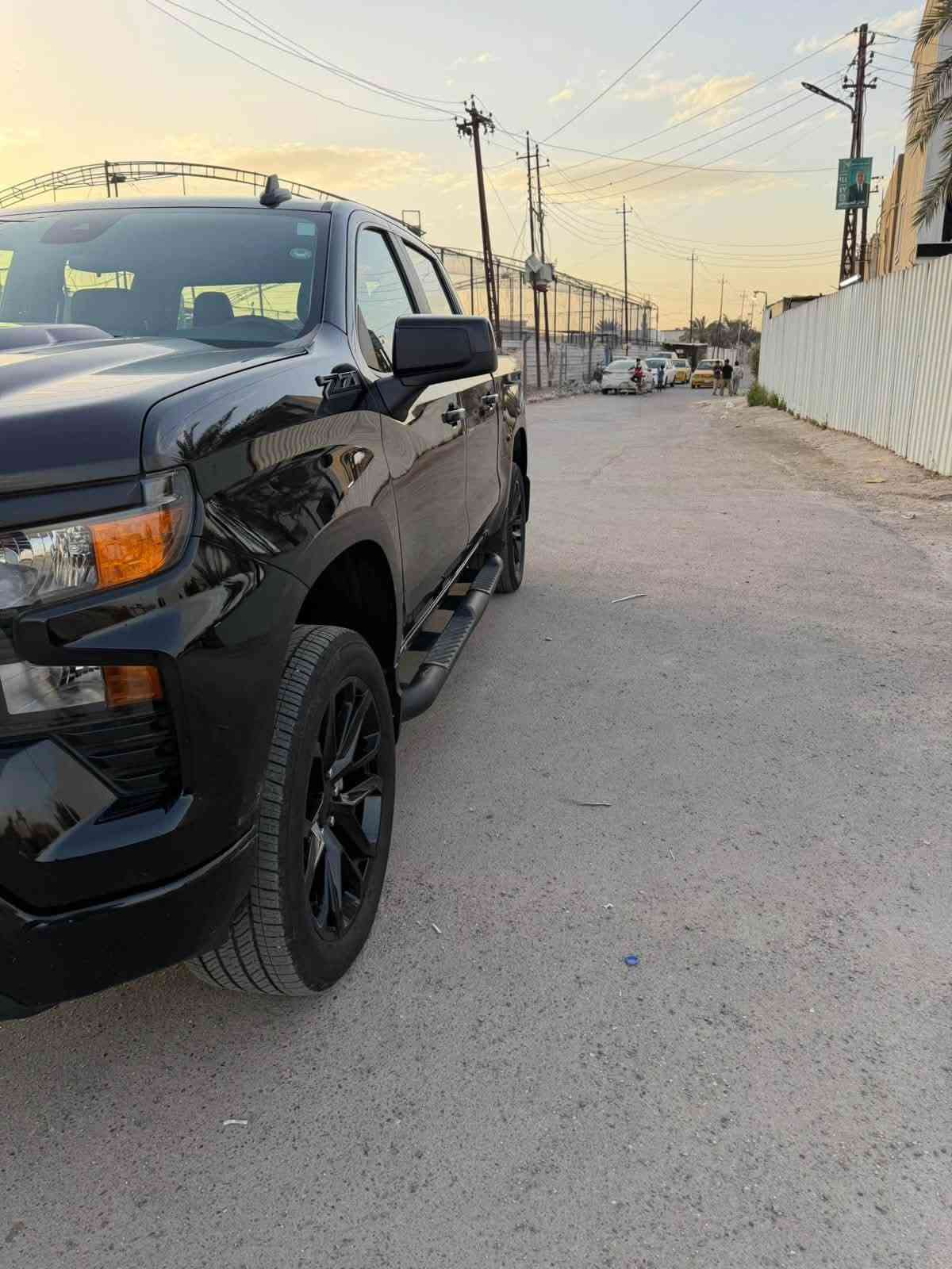 سلفرادو 2024 V8 5300
Z.71

وارد كندي  باب طويل بدي قصير 

مواصفات :

بصمه تشغيل + تشغيل عن بعد

كير تعليك

شاشه كبيرة

اطفاء عند التوقف

تحديد مسار 

تثبيت سرعه

نصف تحكم ستيرن

باب بدي بصمة

ماشية 57000mi

سعر 340 بيها مجال بسيط

 شرط التحويل

***********
