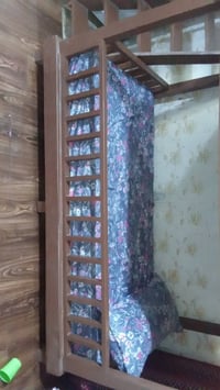 جربايه اطابقين طول 190والعرض100 ام الحافضه كلش نضيفه جديه اخشاب اصلي ع...