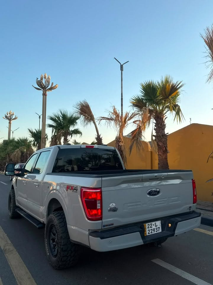 السلام عليكم 

فورد F-150 2023 للبيع 
اللون سموك المميز السياره فئة الـ 75 عام مواصفاتها معروفه فول عدى البنوراما محرك 5.0 كير طرح 10 نمر باب طويل بدي قصير ارغب شي بيها السياره من امريكا ماشيه 24 الف وهسه ماشيه 33 الف كلش قليل ماشيه بالعراق وكلش جديده السياره نضيفه ومعتني بيها لا شخوط لا رصعات 
حادث السياره بابتين فقط صبغ الباقي كفاله لا شواصي لا لغود كير محرك كفاله السياره مبرمجة يم كراج 4Brother طلال سيفتي واداء عليها تايرات ووياله اصليات بـ 15 ورقه السياره بدون نقص متصرف عليها ربع دينار رايدها بـ 305 ورقه وبيها مجال للطيبين

***********
