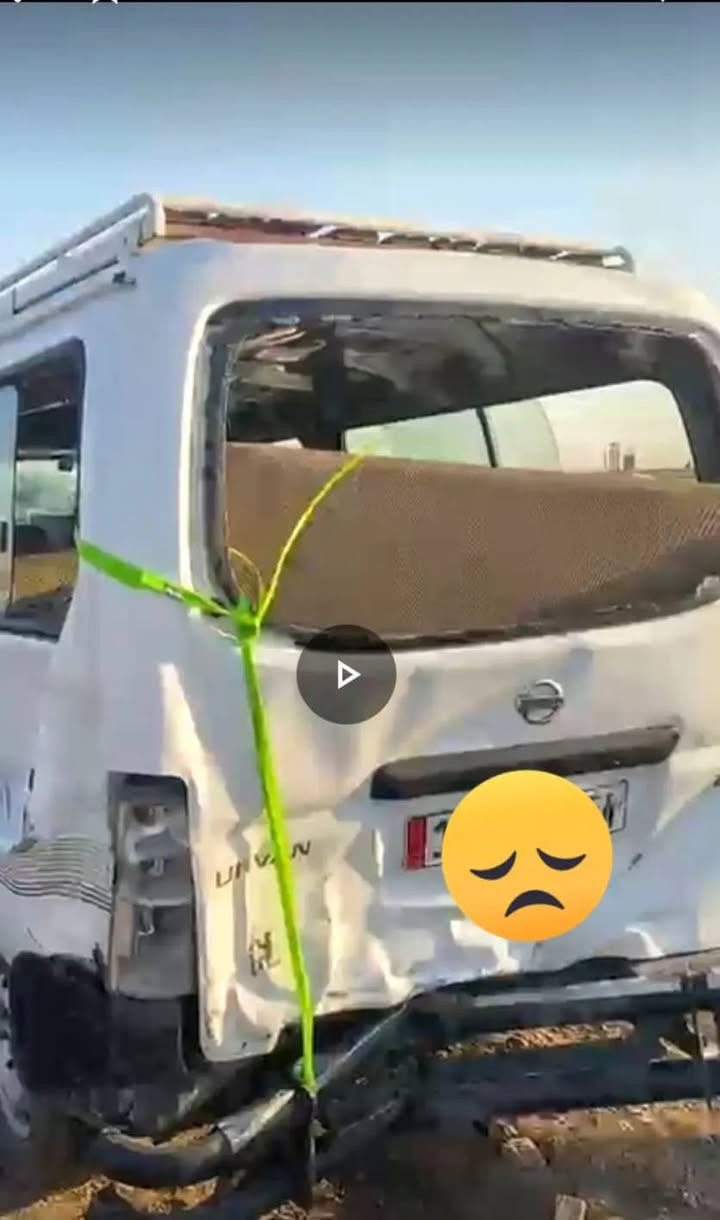 السلام عليكم نيسان اورفان موديل 13 ابيع على حادثه مكينا كير الكسل شواصي كفاله حادث جنطه باب سائق لغد العنوان بغداد بوب الشام السعر أتصل وبيك خير دلل رقم الهاتف ***********

