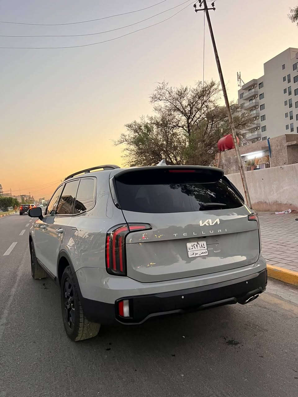 السلام عليكم تولرايد موديل ٢٤ فول مواصفات sxاكس برو ماشية ٢٣ الف دخول جديد بدون رقم تترقم بغداد للاستفسار واتساب *********** الحادث قبق جنطة وتكحيل بلبنيد مكاني بغداد
