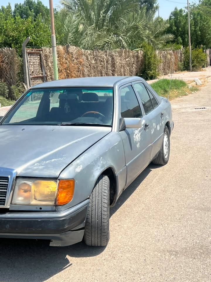 السلام عليكم مارسدس دب 1989 للبيع فقط
سنويه بسمي محرك vvt3000 سياره حلوه 

سعرها 40وبيها مجال *********** مكانها ديالى شهربان
