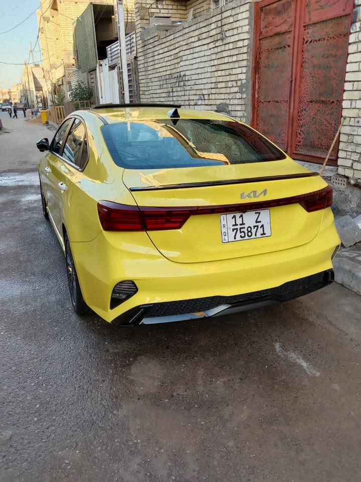 السلام عليكم كيا فورتي وارد امريكا موديل 2024 جي تي لاين اصفر ليموني تبديل جاملغ وبنيد ارباك بردة فقط تخم تاير دوشمة ماشية 30 منظومة غاز جديدة مكان بغداد 
السعر 145 بيها مجال 
***********
