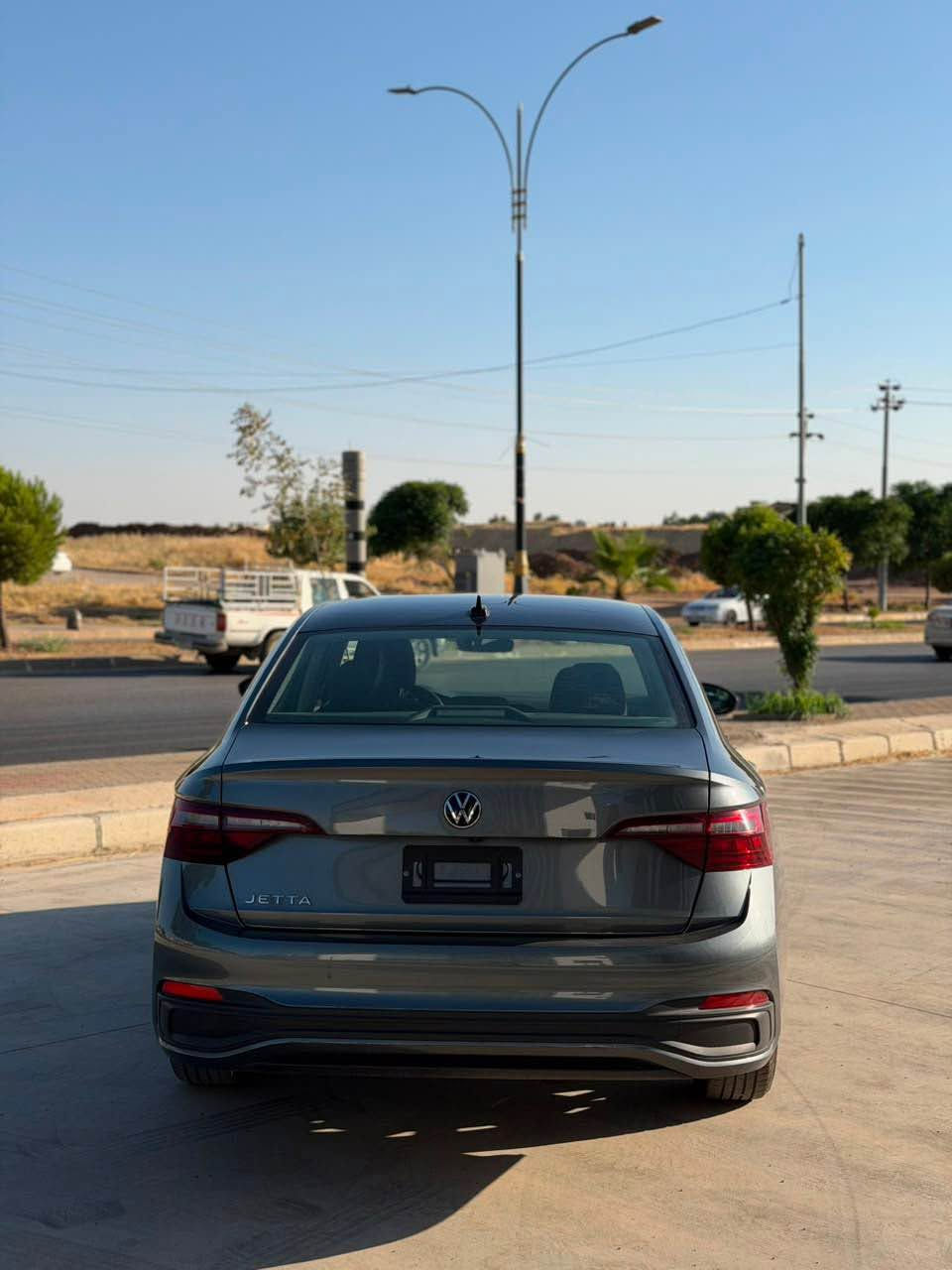 Jetta 2024 -S
جوملغ و بولند صبوغ بي داخلي بي يرباك 
شرتي رقم گير و مكينه شه رت
*********** اكر, نينوى
