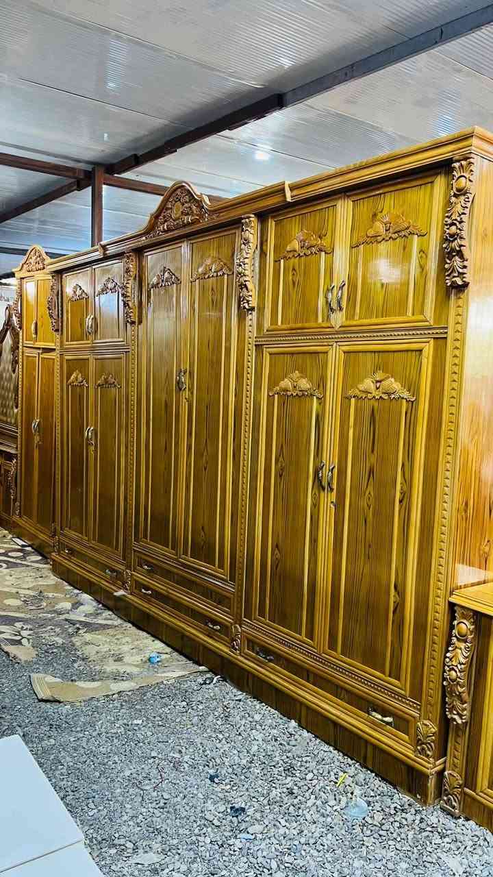 غرفة نوم • مستخدم شوية • مزاد الرسول