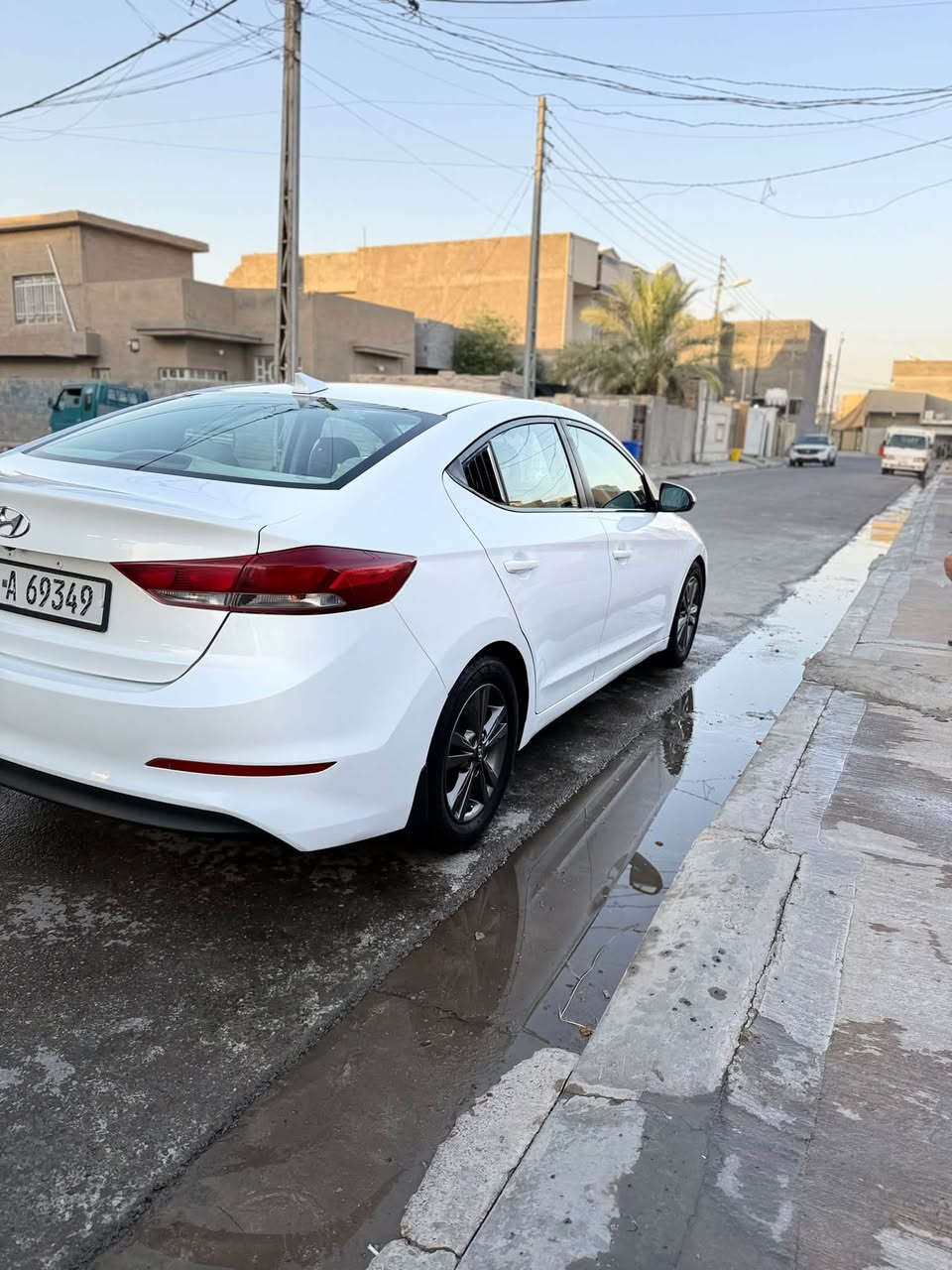 الانتره ٢٠١٧ صبغ عام بيه ضربه الجاملغ الامامي بدون دواخل السياره كير محرك حداديه كفاله مكان السياره فلوجه السعر ١٢٠ مجال قليل الرقم ***********
