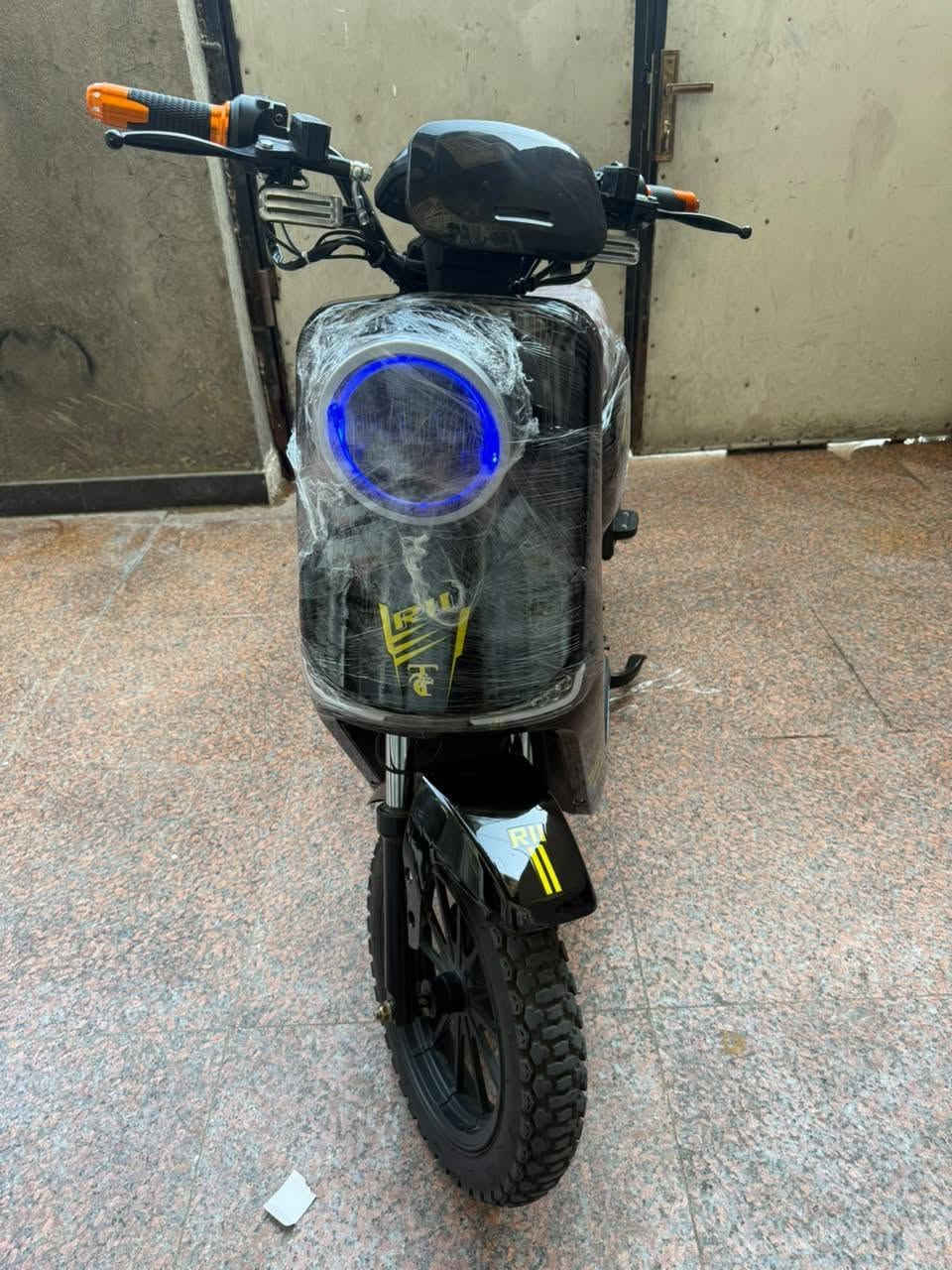 R11 • ٥ بطاريات ٣٢ أمبير • بصرة حي الاصدقاء
