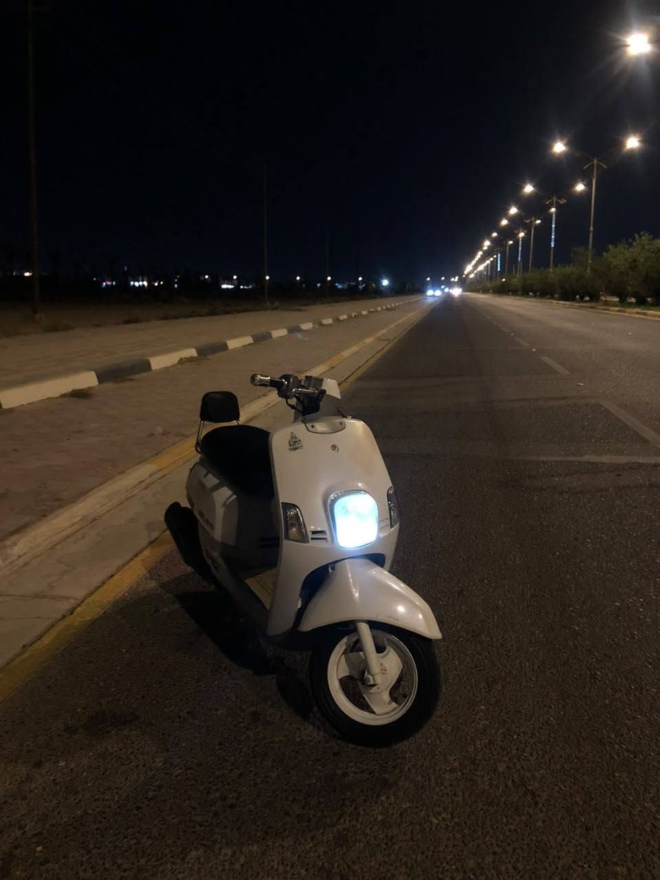 بوليس كابريتر للبيع
السلام عليكم
دراجه موديل 2008 سكن لد لايت زنون اربع اشاير سلف هندر داخل رصاصي لو نها ابيض مختمه من الطول للطول ختم واحد ويا المكينه الدراجه مانقصها شعرايه خير من الله شلعه ومعدل كفاله عامه الدراجه كفالهههه بسمي الدراجه  ***********
