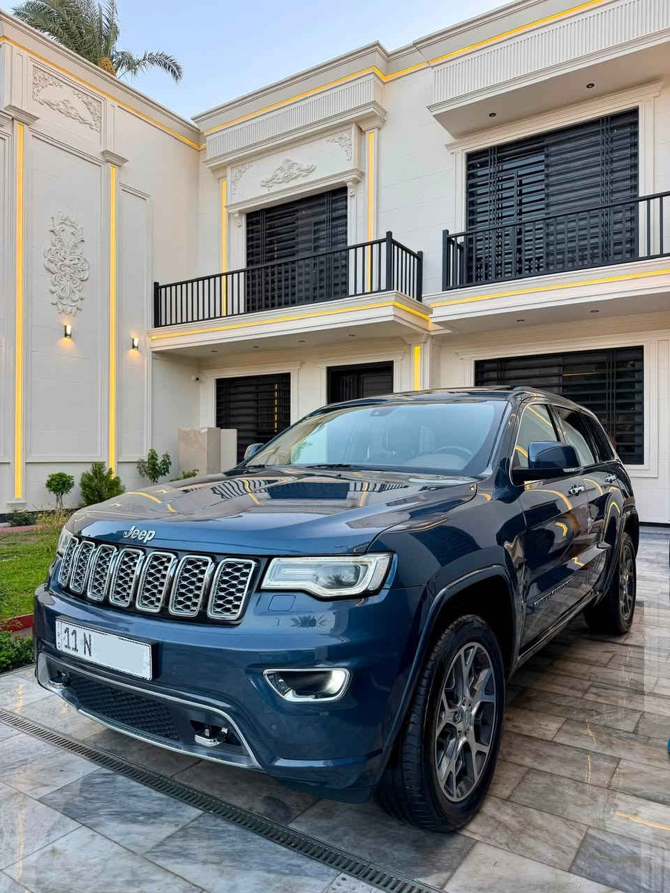 بسعر جارجر ناررر ⭕️⭕️
🚱🚱🚱🚱
❌جيب اوفرلاند  2020 وكالة هارلم  
❌مكينه 3600cc 
❌لون مميز وسياره مميزه حلوه 
❌ماشيه 50 الف ميل يعني 80 الف كيلو
❌فوووول مواصفات 1/1  
❌بانوراما
❌جكات 
❌حساسات 360ْ
❌صندوك كهرباء
❌كشنات جلد قرميدي
❌خزن كشنات + تدفئة تبريد 
❌سستم صوت Harman kardon
❌دشبول خياط 

🔆السياره جديده وحلوه بيها كفالع عامه فقط اصبع بارد 
رقم بغداد باسمي 
السعر 27900$ بيها مجال 
***********
