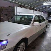 ملكه • ٢٠٠٣ • وراقه