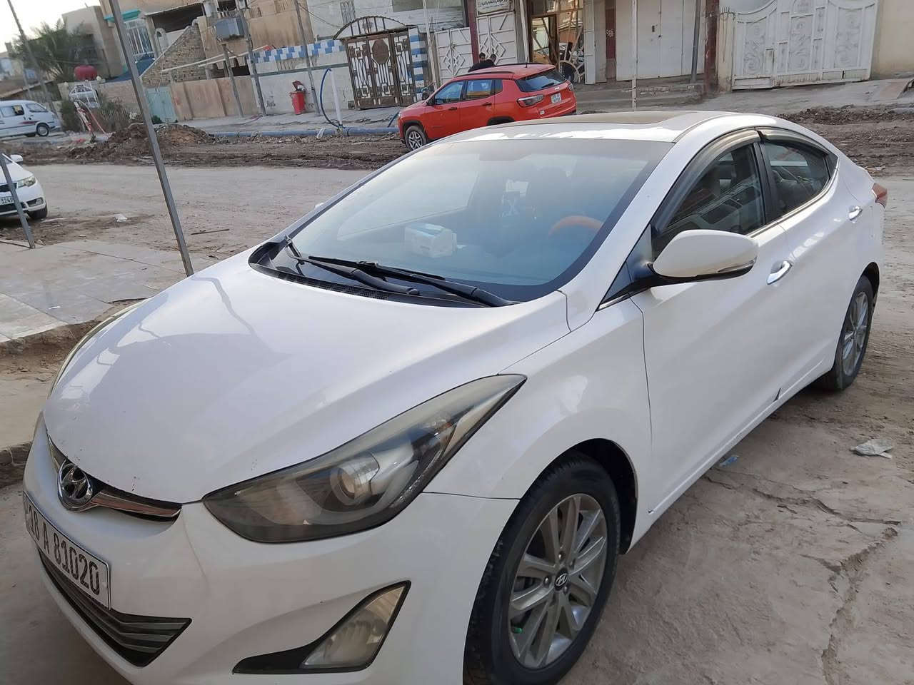 السلام عليكم
النترا  للبيع فقط ٢٠١٥ خليجيه   فول موصفات  مكفوله من الصبغ والتبديل. بيها بس بارد بل بنيد وبارد بل جامالغ.   رقم  بابل جديد باسمنا.  سياره مال بيت تجي وتشوفها  للاستفسار 
***********

