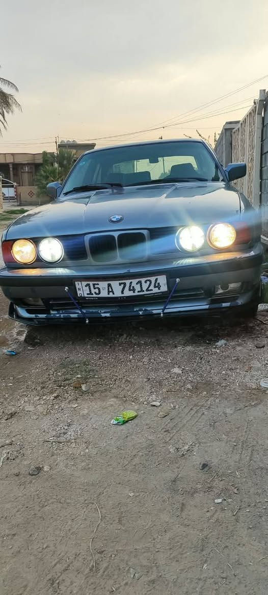 525 BMW     بي ام دبليو
مديل 92
محرك 6 سلندر مسكر
 تبريد شغال
تخم تاير جديد
سيارة في حالة جيدة ،كير ، مكينة
صدر السيارة نظيف
السيارة مصبوغة عام للجمالية
رقم انبار الإنكليزي الجديد
مكان السيارة بغداد ، ابو غريب 
*********** 
*********** واتساب

