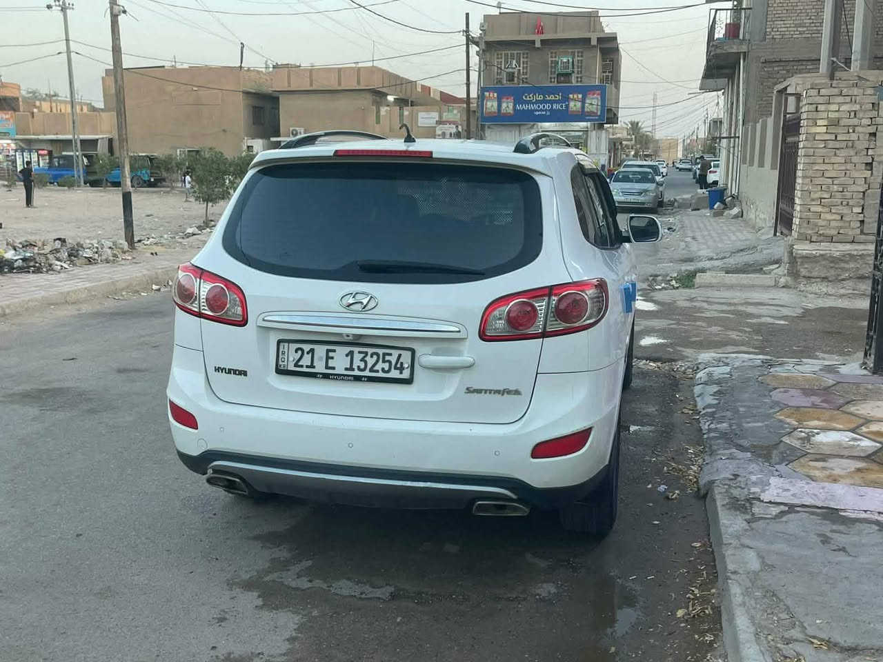السلام عليكم سنتافيا موديل ١٢ خليجي بيه شبر صبغ أسفل الباب مكان السياره صويره للاستفسار الاتصال على الرقم ***********
