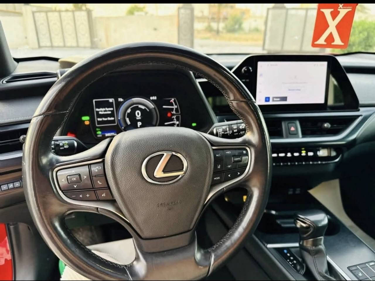 لكزز فئة ux سبورت هايبرد وارد امريكي ضرر بنيد وجاملغ فقط حادث خفيف جداً 
موديل 23 
السعر 180
ماشيه 39 K 
فول مواصفات متخلص مواصفات اهواي بييه 
سلايد قماره بانورما أصل
رادار امامي نقطه عمياء  كشن حار بارد 
كشافات رادار تحديد مسار 
سائق ٱلي 3مودات سياقه 
وبيهه مواصفات خاصه جدا اهواي والله 
 صور الحادث والسونار موجود بلنشر  سياره بأسمي تحويل مباشر
مكان السيارة بغداد الزعفرانيه 
غير متواجد علفيس اتصال فقط للشراي  مو مال سوالف
***********

نص مكتوب في الصور:
- 2023 LEXUS UX 250H BASE RED, JTHB6JBH1P2146288 1. Lot: 46957364 Full check this VIN! Remove VIN
- 1DJDBIIPZ140700 t: 46957364 check this VIN! Remove VII
