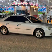 سوناتا • ٢٠١٠ • ٢٠٠ الف