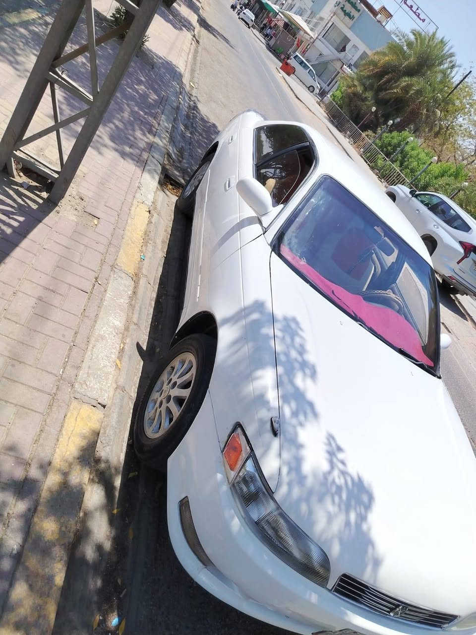 مارك نفخ للبيع سياره مصبوغه عام مكفوله كَص و ضربه قويه كَير و مكينه كفاله رقم نجف مداور ثاني يوم السعر 55 و بيها مجال قليل مكاني نجف ***********
