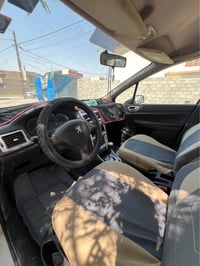 اوتوماتيك • ٢٠٠٦ • السنوية باسمي